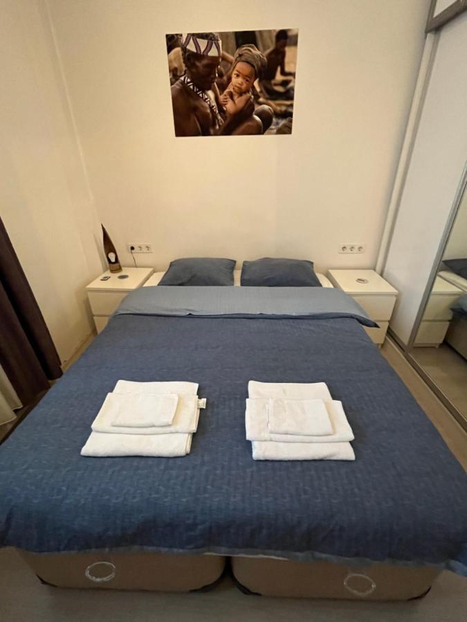 شقة Centrally Located, 2+1 House In Taksim, Cihangir اسطنبول المظهر الخارجي الصورة