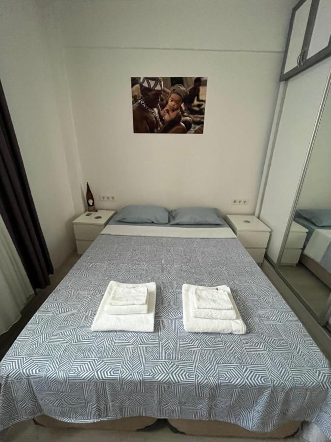 شقة Centrally Located, 2+1 House In Taksim, Cihangir اسطنبول المظهر الخارجي الصورة