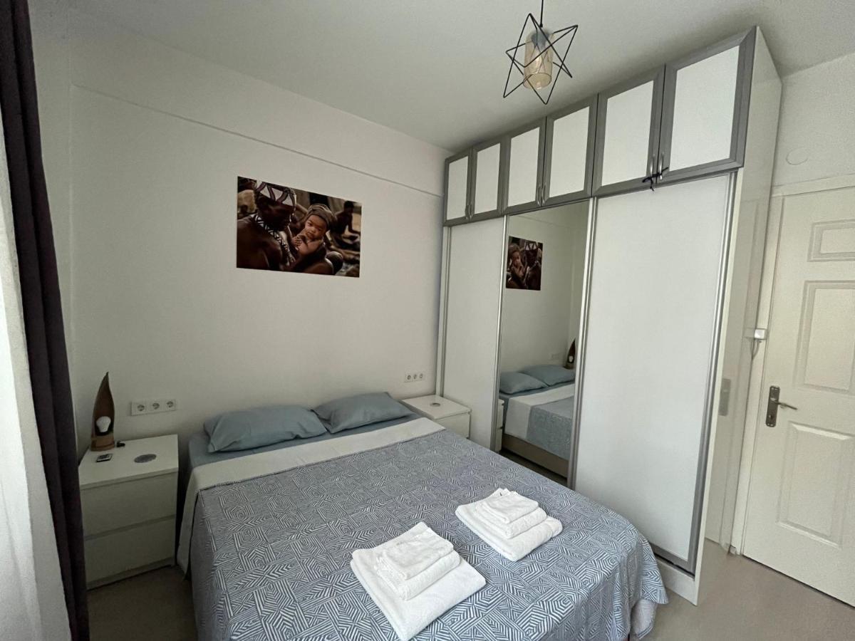 شقة Centrally Located, 2+1 House In Taksim, Cihangir اسطنبول المظهر الخارجي الصورة